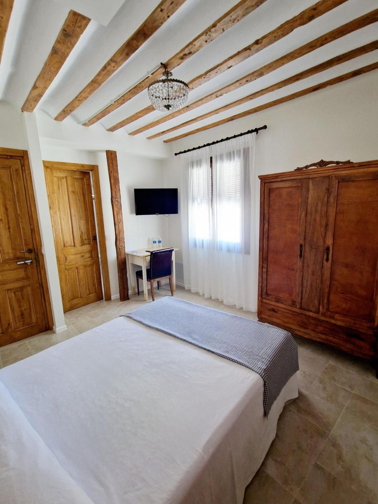 فيلا La Casa De La Rufi Colmenar de Oreja المظهر الخارجي الصورة